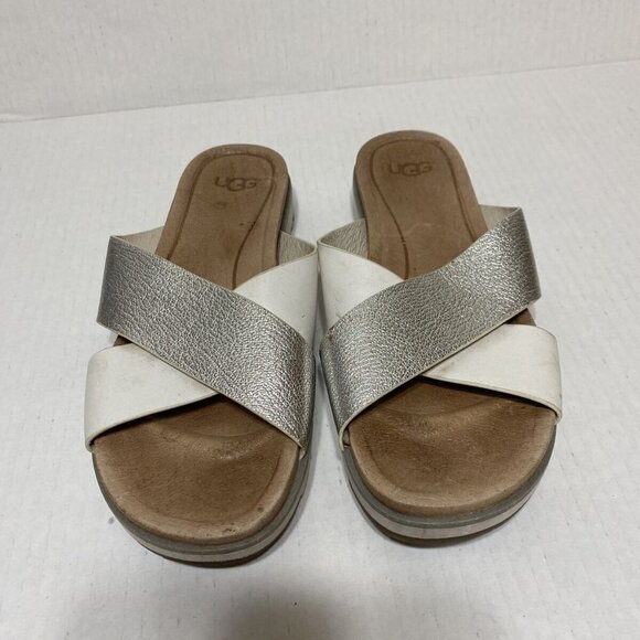 UGG Australia Flat sandals SILVER KARI METALLIC Women's Size 7 - Picture 1 of 8